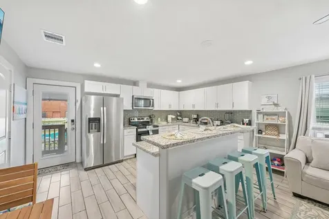 1022 Avenue L Galveston TX 77550