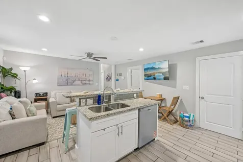 1022 Avenue L Galveston TX 77550