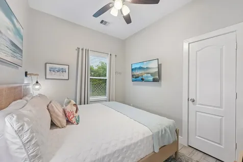 1022 Avenue L Galveston TX 77550