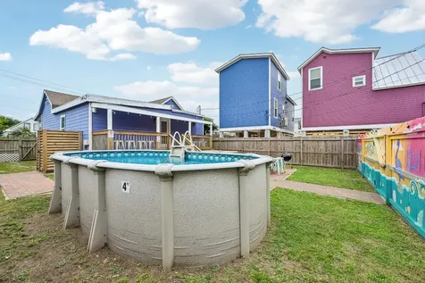 1022 Avenue L Galveston TX 77550