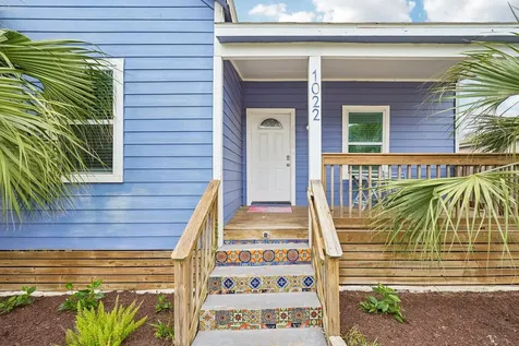 1022 Avenue L Galveston TX 77550