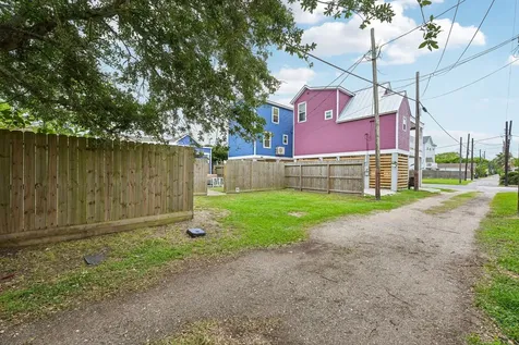 1022 Avenue L Galveston TX 77550