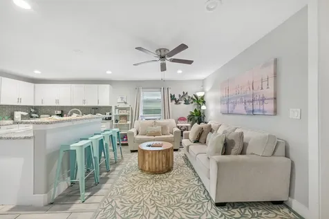 1022 Avenue L Galveston TX 77550