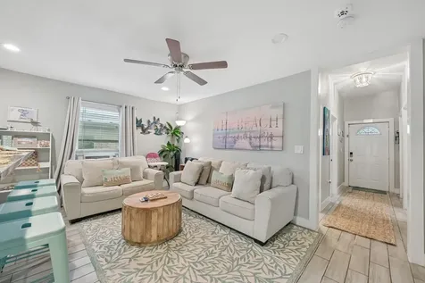 1022 Avenue L Galveston TX 77550