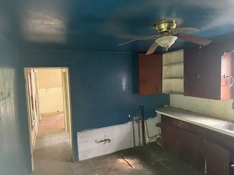 712 Park Street Sinton TX 78387