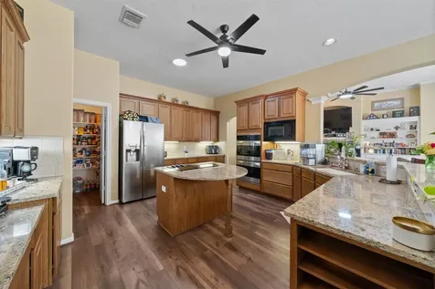 210 Southwood Circle Baytown TX 77520