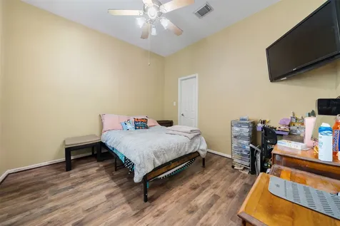 210 Southwood Circle Baytown TX 77520