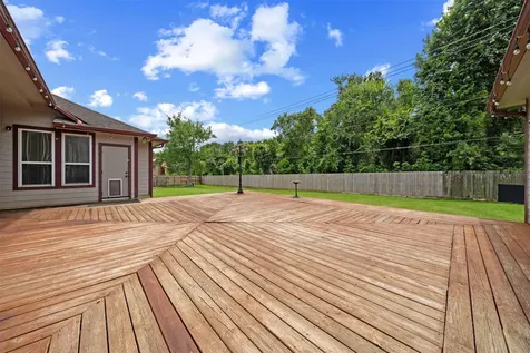 210 Southwood Circle Baytown TX 77520
