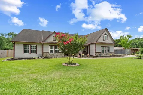 210 Southwood Circle Baytown TX 77520