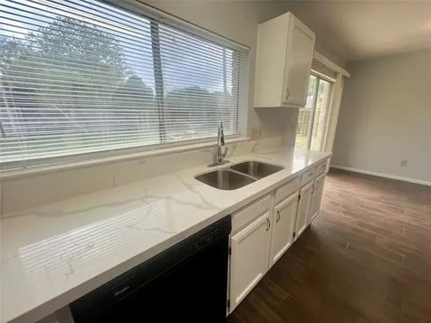 9515 Barnhart Lane Houston TX 77065