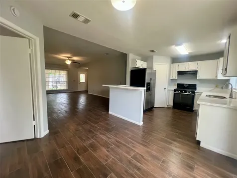 9515 Barnhart Lane Houston TX 77065