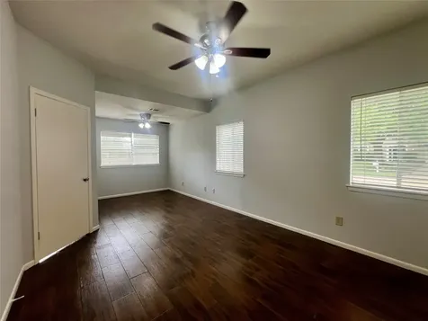9515 Barnhart Lane Houston TX 77065