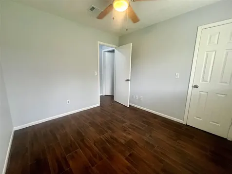 9515 Barnhart Lane Houston TX 77065