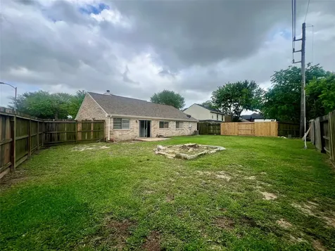 9515 Barnhart Lane Houston TX 77065