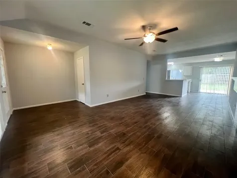 9515 Barnhart Lane Houston TX 77065