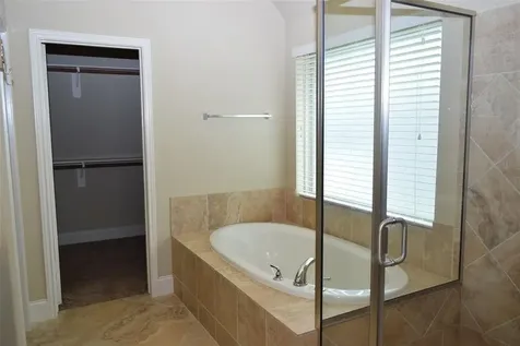 2911 Naples Park Lane Richmond TX 77406