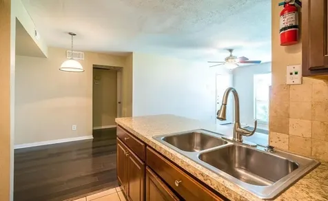 3900 Woodchase Drive 63 Houston TX 77042