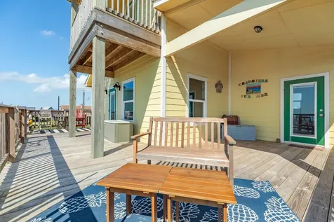 2032 Blue Water Highway Cr257 Surfside Beach TX 77541
