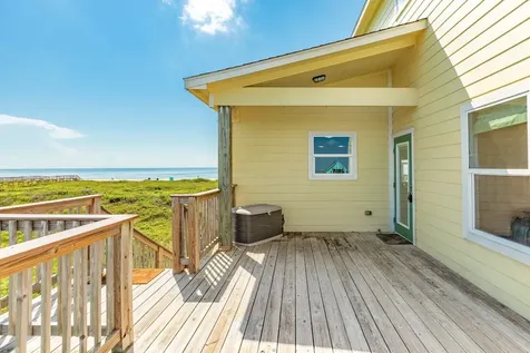 2032 Blue Water Highway Cr257 Surfside Beach TX 77541
