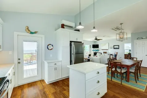 2032 Blue Water Highway Cr257 Surfside Beach TX 77541