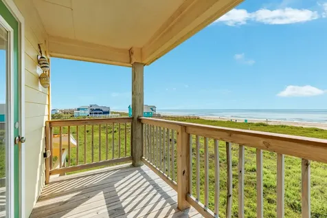 2032 Blue Water Highway Cr257 Surfside Beach TX 77541
