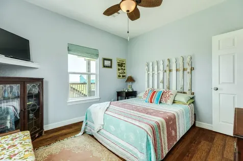 2032 Blue Water Highway Cr257 Surfside Beach TX 77541
