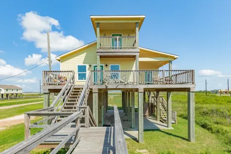 2032 Blue Water Highway Cr257 Surfside Beach TX 77541