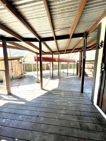 5220 E Parkway Drive Beaumont TX 77705