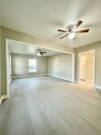 5220 E Parkway Drive Beaumont TX 77705