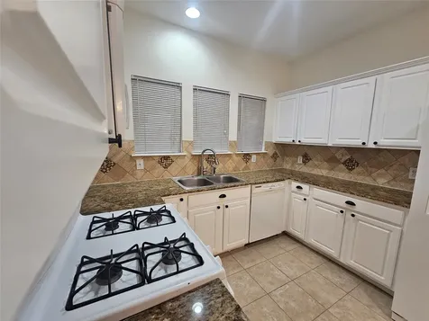 35 S Avonlea Circle The Woodlands TX 77382