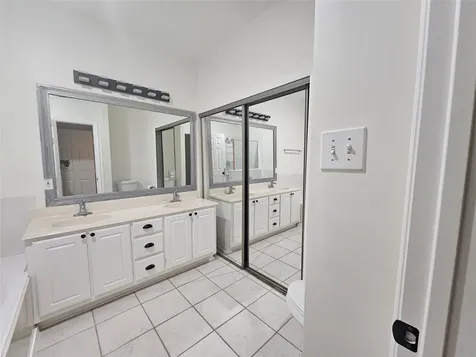 35 S Avonlea Circle The Woodlands TX 77382