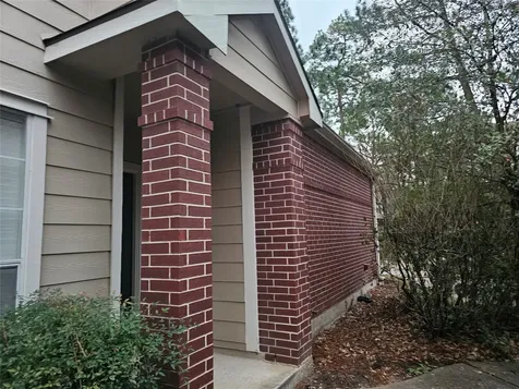 35 S Avonlea Circle The Woodlands TX 77382
