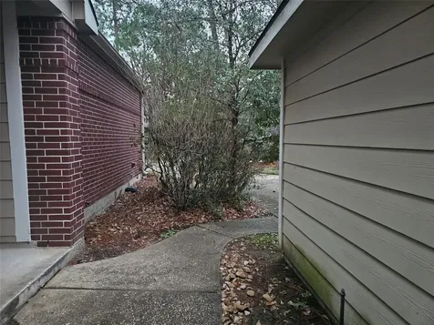 35 S Avonlea Circle The Woodlands TX 77382