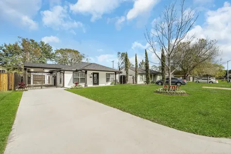 7647 Greendowns Street Houston TX 77087