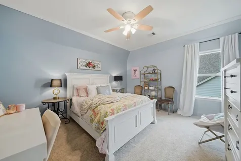 2513 Royal Field Lane Friendswood TX 77546