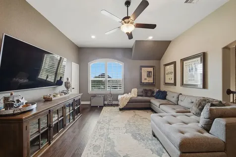 2513 Royal Field Lane Friendswood TX 77546
