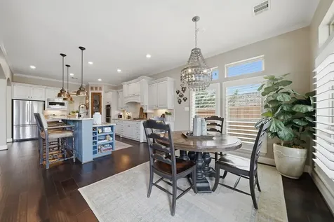 2513 Royal Field Lane Friendswood TX 77546