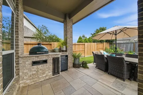 2513 Royal Field Lane Friendswood TX 77546