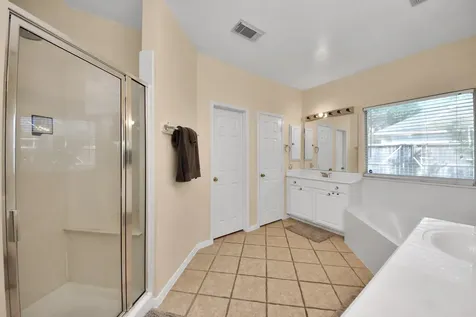 5703 Bishops Glen Court Houston TX 77084