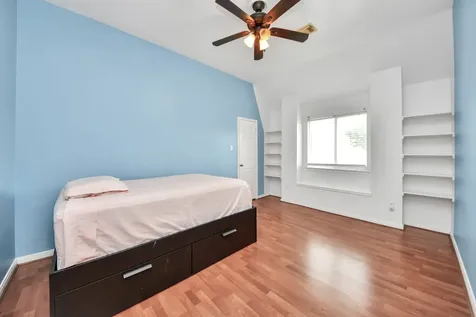 5703 Bishops Glen Court Houston TX 77084