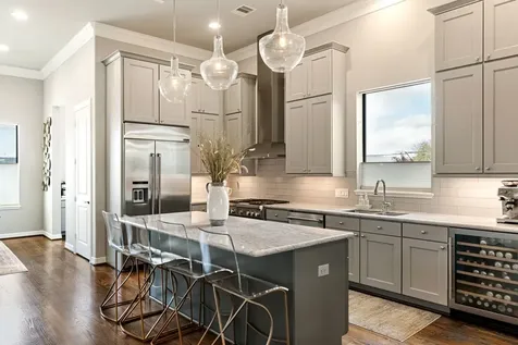 306 W Saulnier Street Houston TX 77019
