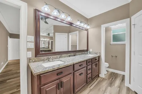 2411 Oaks Forks Drive Houston TX 77339