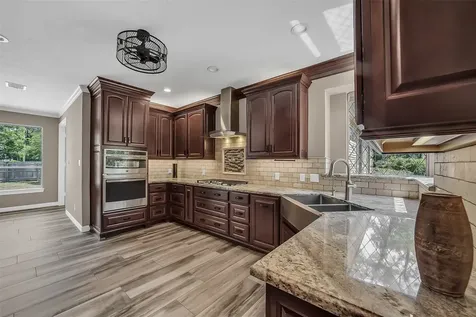 2411 Oaks Forks Drive Houston TX 77339