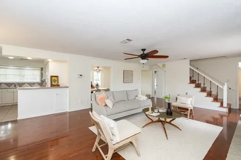 2007 S Rayburn Court Pasadena TX 77502