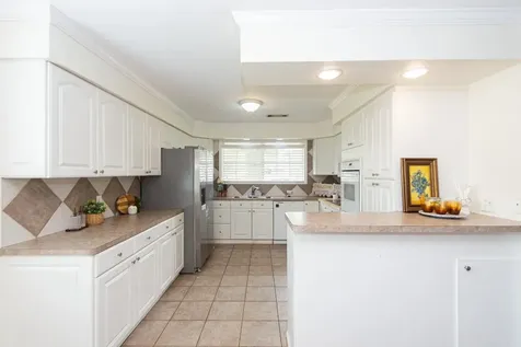 2007 S Rayburn Court Pasadena TX 77502