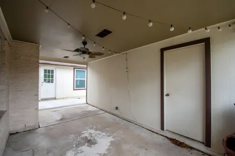 2007 S Rayburn Court Pasadena TX 77502