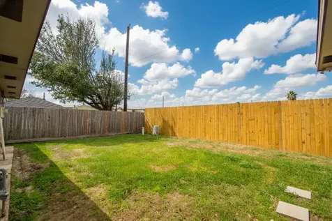 2007 S Rayburn Court Pasadena TX 77502