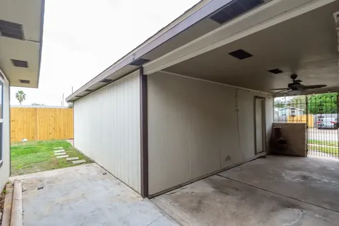 2007 S Rayburn Court Pasadena TX 77502