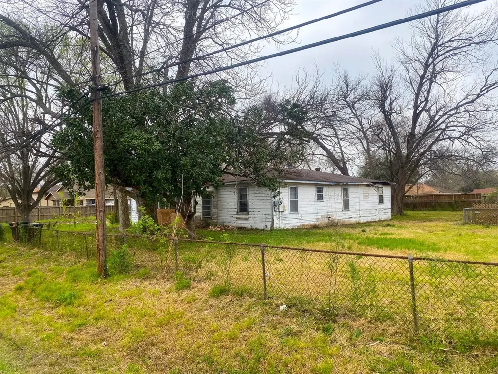 7525 Charlie Street Houston TX 77088