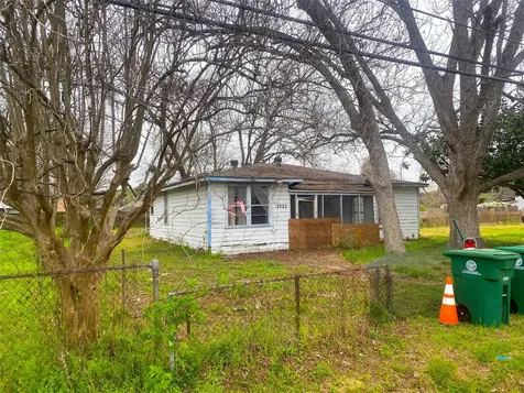 7525 Charlie Street Houston TX 77088